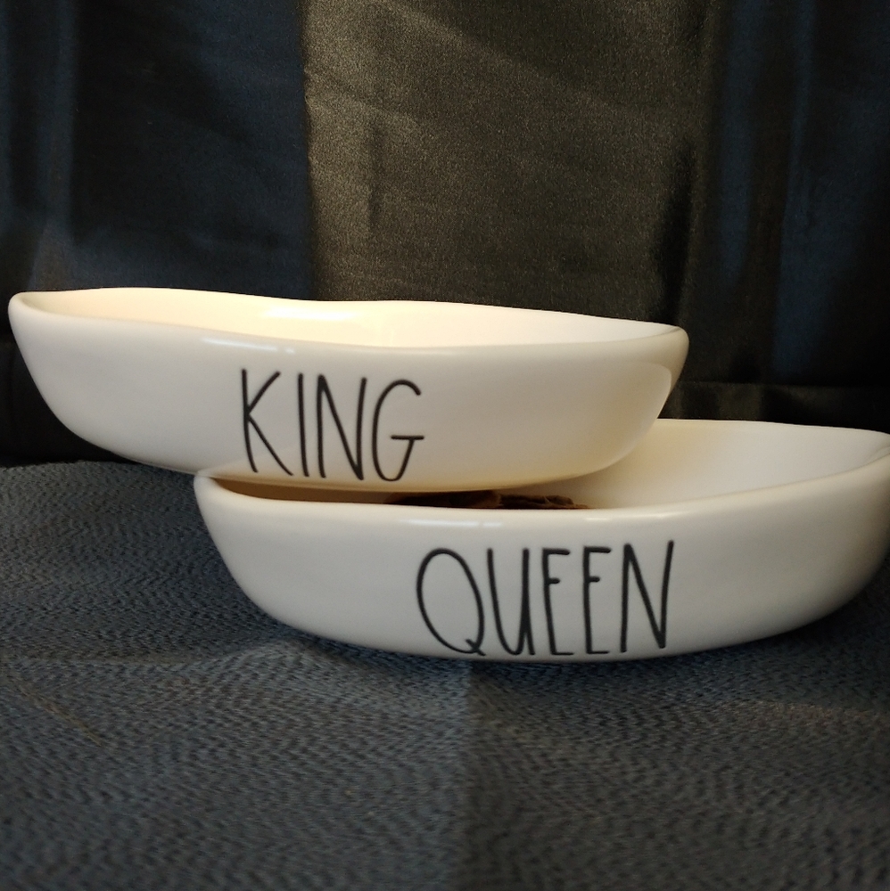 Rae Dunn King & Queen Pet Bowls